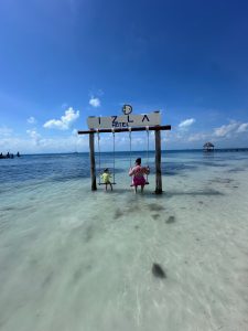 Read more about the article Soft Solo Mama Adventures: Isla Mujeres